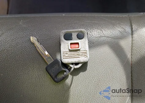 2006 Ford F-250 Lariat/Xl/Xlt from USA, damaged, VIN 1FTSX21596EC84962